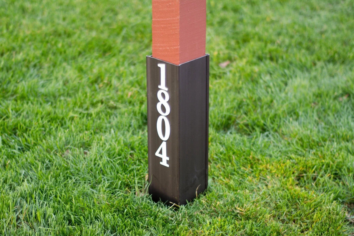 Post Shields XL, 4x4 w/ Mailbox Numbers 3.5" x 3.5" – Post Shields, Inc